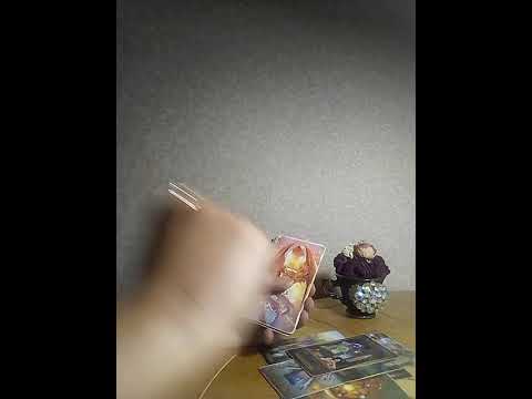 Видео: Ваше Прошлое Настоящее и Будущее! Взгляд Свыше... Важные Новости о будущем!