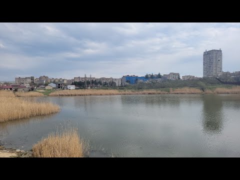 Видео: 29.03.2023 Tbilisi. Маленькое озеро Глдани. Глдани 8-ой микрорайон