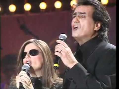 Видео: Первое выступление Дианы с Тото Кутуньо