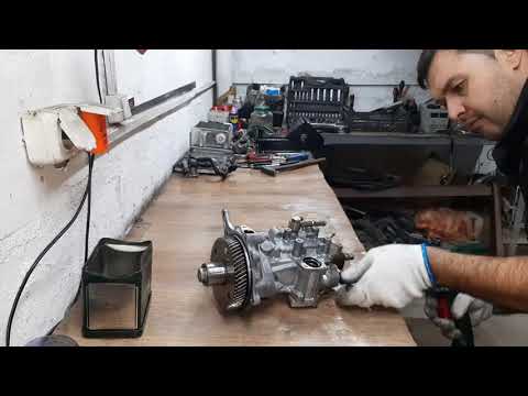 Видео: митсубиси паджеро 3 4м41 глохнет, дергается, дымит. дефектовка тнвд митсубиси паджеро 3.