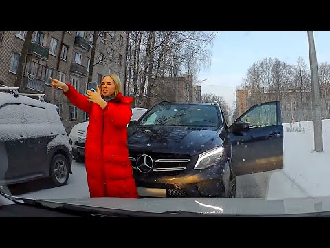 Видео: 200 НЕВЕРОЯТНЫХ МОМЕНТОВ, СНЯТЫХ НА КАМЕРУ