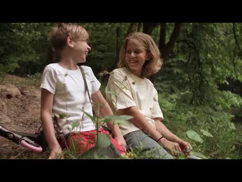 Видео: Самолёт. Стихи Мария Махова, муз. Олег Костров, исп.  Влад Грузинцев