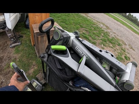 Видео: Охота за выгодными предложениями на рынке автозапчастей в середине недели, небольшие автозапчасти...