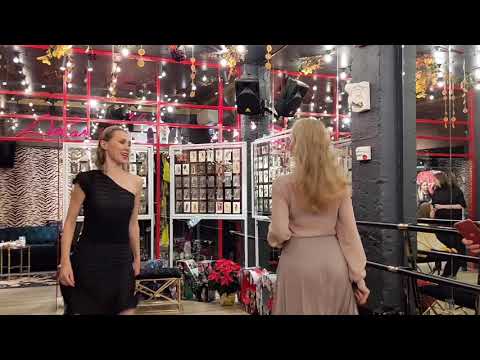 Видео: Походка. Не делайте так никогда! Присоединиться бесплатно к курсу «Леди Совершенство» по ссылке ниже