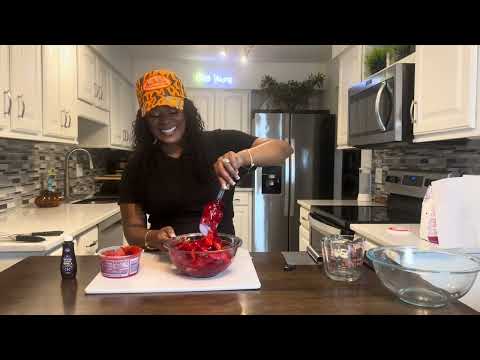 Видео: Такого клубничного пирога вы еще не пробовали!