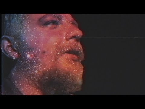 Видео: Зелёный слоник - Where Is My Mind