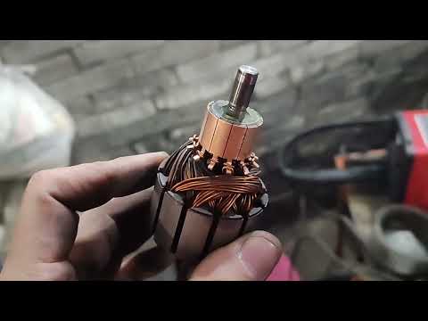 Видео: Ремонт моторчика (электродвигателя) печки Nissan Qashqai X-Trail и др. Замена щеток и коллектора.