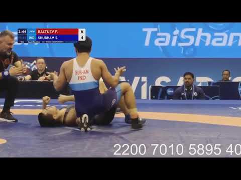 Видео: Фёдор Балтуев ввиду травмы не смог продолжить схватку