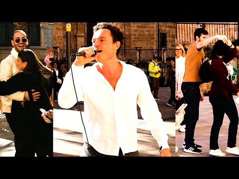 Видео: Bésame Mucho (Бесаме Мучо) -  Спел Испанский Бессмертный Хит на улице в Испании