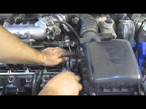 Видео: Замена маслосъёмных колпачков на ВАЗ-08