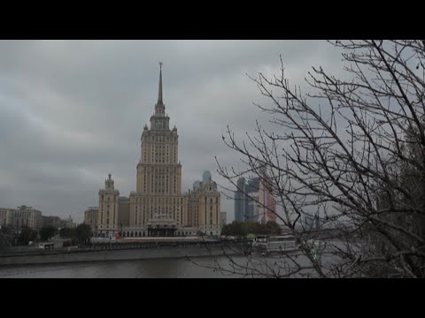 Видео: Набережные Москвы реки
