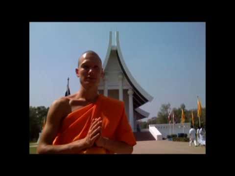 Видео: Монашеская жизнь в Таиланде 1 | Monk's Life in Thailand FILM 1