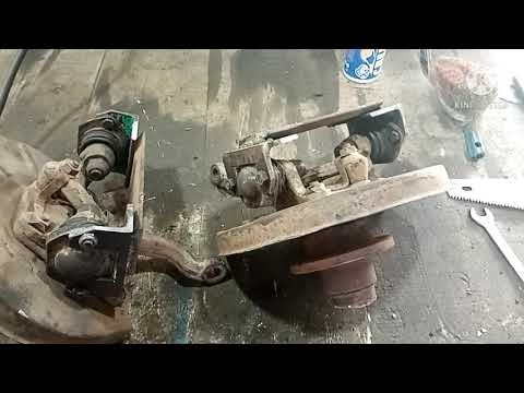 Видео: Передняя балка на мини тракторе.