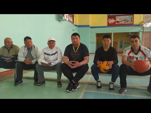 Видео: Волейбол:  Видео сабак 2-сем.  Топту эки колдоп жогорудан алуу жана узатуу.