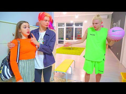 Видео: БЛИЗНЕЦ БАСКЕТБОЛИСТА РАССКАЗАЛ ДИАНЕ ПРАВДУ ПРО СМАЙЛА!!!