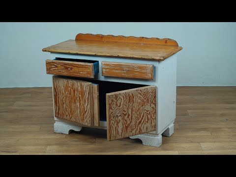 Видео: Реставрация старого деревянного комода