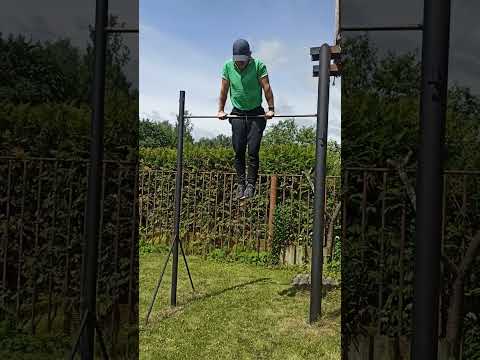 Видео: Турник после 60-ти лет.