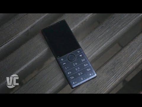 Видео: Генеральский телефон! Обзор Qin F22