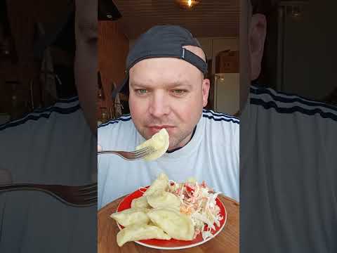 Видео: ОБЖОР вареники с картошкой и салат из овощей