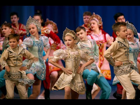 Видео: "Калинка", ансамбль "Счастливое детство". "Kalinka", ensemble "Happy Childhood".