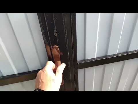 Видео: Откатные ворота с встроенной калиткой.