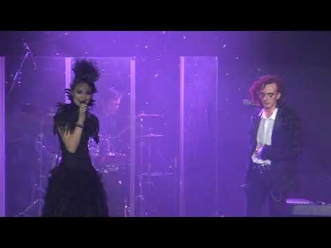 Видео: Ярослав Баярунас и Анна Позднякова "Властелин Ничего" ("ПИ") Station Hall 02.02.19