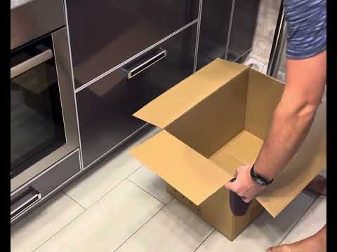 Видео: Тестируем работу пароочистителя Kitfort KT-9104-1 на кухне