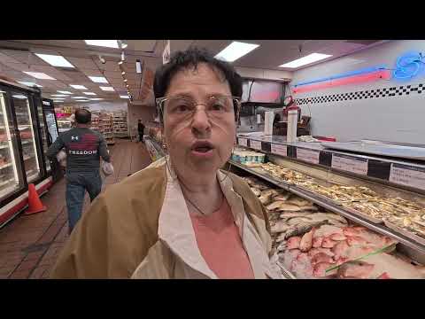 Видео: Блогеры вышли на тропу шопинга