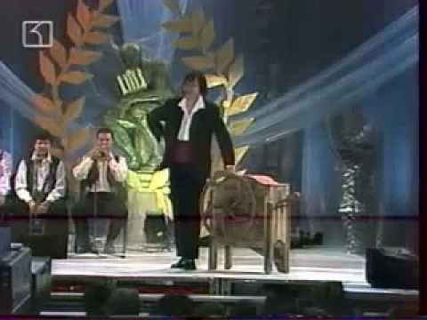 Видео: Слави Трифонов и КуКу Бенд - Ти Ри Ри Рам