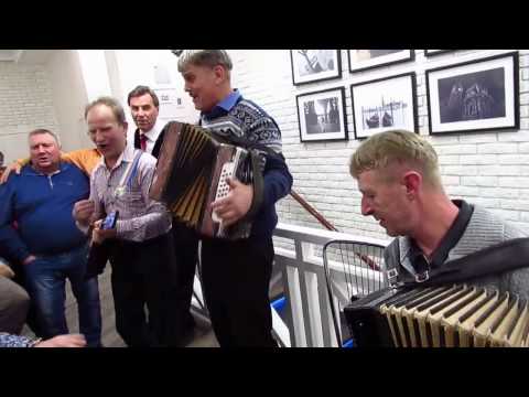 Видео: А жизнь моя...