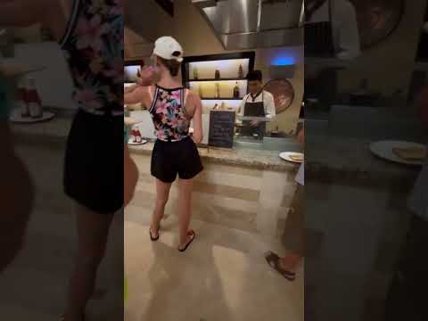 Видео: Основной ресторан  Miramar Al Aqah 5* в ОАЭ  i-cantravel.ru  Coral Travel Соколово-Мещерская-14