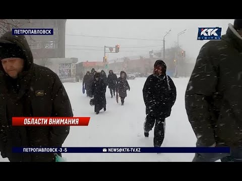 Видео: В нескольких регионах из-за снегопада ввели ограничения на трассах