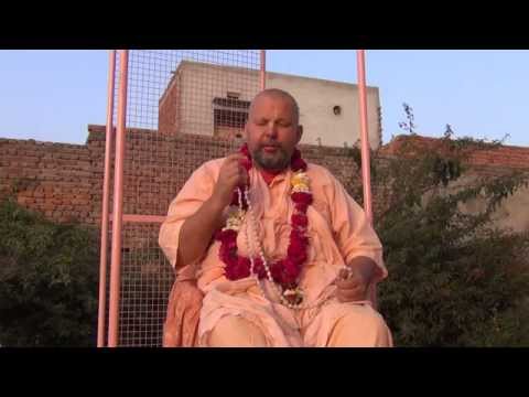 Видео: Инициация на Говардхане. Нарайани д.д. Канай Лал прабху. Лалита Прия д.д.