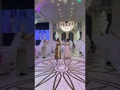 Видео: Юлия Руцкая вывела невесту на кыргызско-бельгийском тое под «Аппак суйуу»