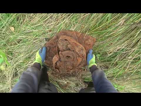 Видео: Добил металл у дамбы... Далее ферма. Коп металлолома . Заработок на арматуре. Деньги из металла