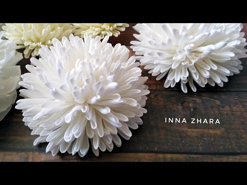 Видео: Школьные банты. Хризантема из фоамирана. Часть 1.