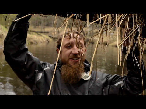 Видео: 2/2 Идем сквозь лесной пожар. Автобус с туристами улетел в кювет ночью |Обносы| Река Гусь. КукуруЗо.