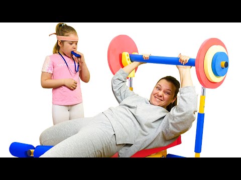 Видео: Мама и малыши учат правила и другие приключения для детей