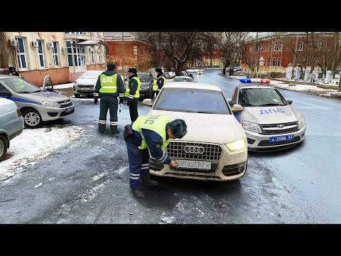 Видео: Как гаишник тонировку без замера оформлял / Самый наглый экипаж