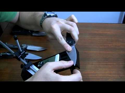 Видео: Заточка на Edge Pro Apex: Установка ножа (часть 4)