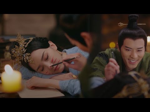 Видео: Золушка уснула, безумный император наконец перестает скрывать любовь и рисует на лице