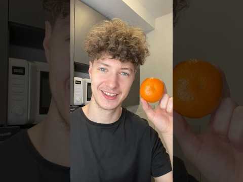 Видео: До Нового года осталось совсем немного 🎄А значит - время мандаринов и маленьких радостей! 🍊