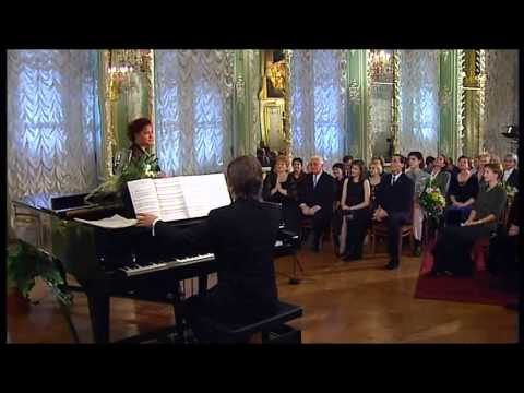 Видео: Русские романсы в русском музее  ОЛЬГА БОРОДИНА  1 xvid