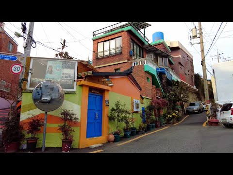 Видео: Пусан Дон-гу Суджон-дон, прогулка Чвачхон-дон [4K] Korea Walking Tours TV