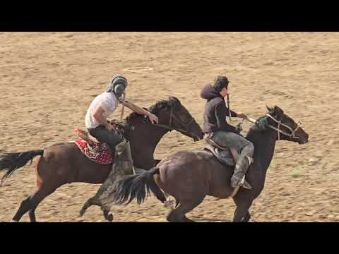 Видео: Бузкаши Ч Балхи Шахраки Гулистон 18 10 2025 кисми 2.