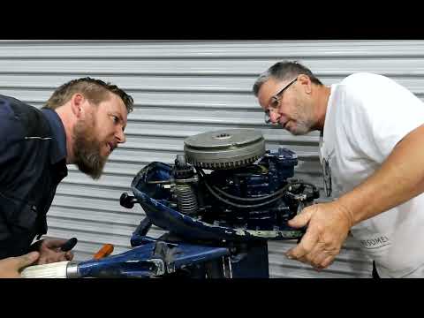 Видео: БЕСПЛАТНО ЗАХВАЧЕННЫЙ ПОДВЕСНОЙ МОТОР, БУДЕТ ЛИ ОН РАБОТАТЬ???