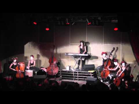 Видео: Dakh Daughters Band - Зозулиця + Дорогая + Страсті + Ой гад