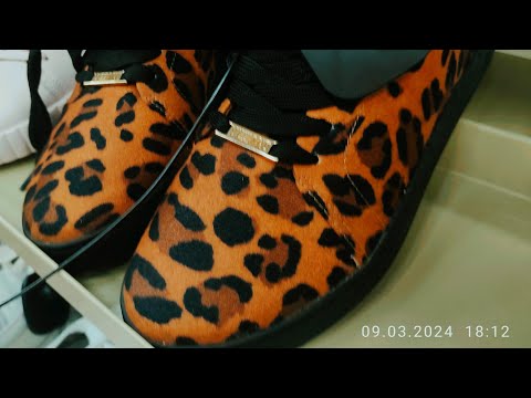 Видео: 💜ФАМИЛИЯ🔥ОБУВЬ! КОЖАНАЯ ОБУВЬ!КРУТЫЕ НОВИНКИ🎁Обзор полочек #фамилия, #familia, #новинки
