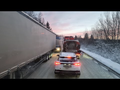 Видео: СУПЕР ЗАСАДА НА БАЙКАЛЕ. КУЛТУКСКИЙ ТРАКТ СТОИТ. БУКСУЕМ ,ШЛИФУЕМ.VOLVO FH 540 POV.