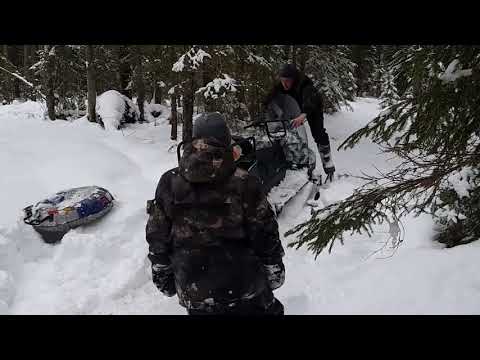 Видео: Мото-буксировщик Егерь. Покатушки по полям